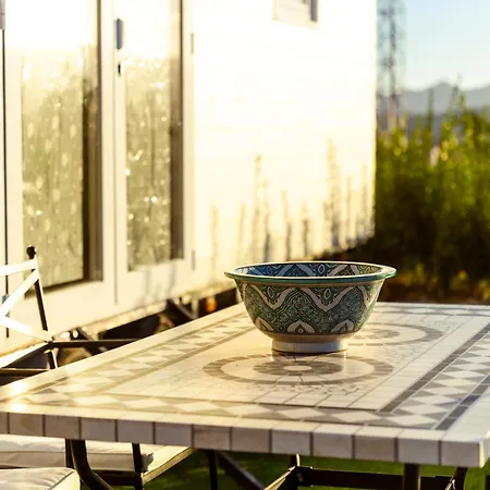 Tiny House Base Camp Granada بيت للعطل Dúrcal