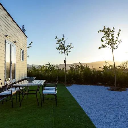 Tiny House Base Camp Granada بيت للعطل Dúrcal